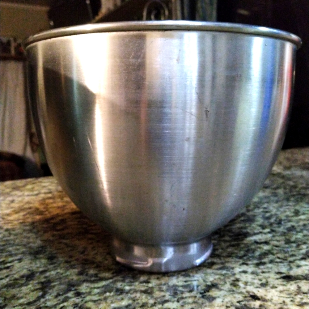 KitchenAid K45 mixing bowl